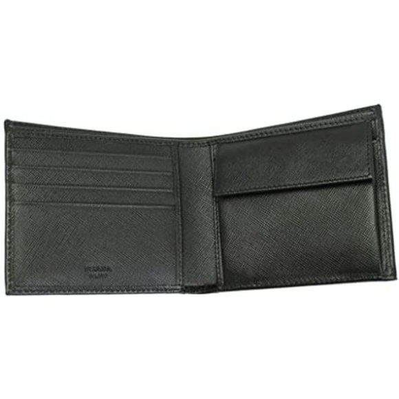 BRAND NEW Authentic Prada Saffiano Black Leather Bifold Wallet - Picture 3 of 11